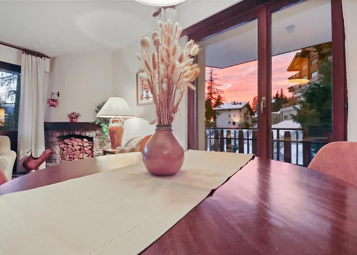 Avec Vue Sur Les Montagnes Apartman